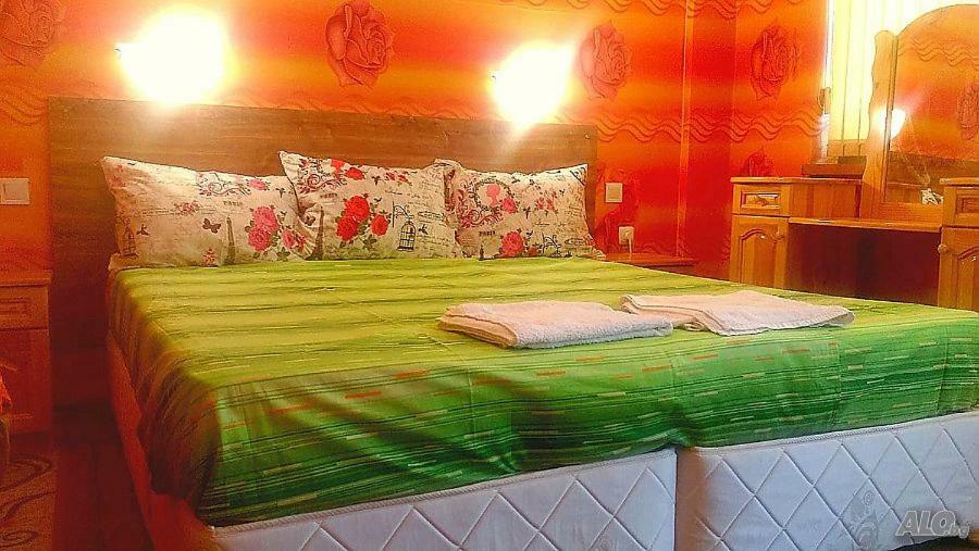 На Гости При Силвия Obzor Dış mekan fotoğraf
